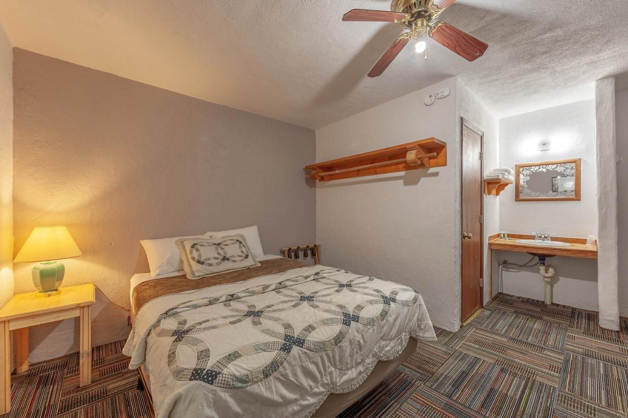 Amizette Inn Taos Ski Valley Zewnętrze zdjęcie